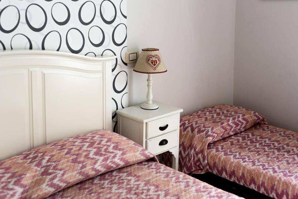 Spacious Comfortable Central And Quiet Apartment Naples